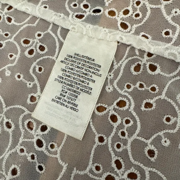 Alice + Olivia Marian Eyelet Lace Ruffle Top Sz M Cottagecore Romantic Victorian - Picture 7 of 8